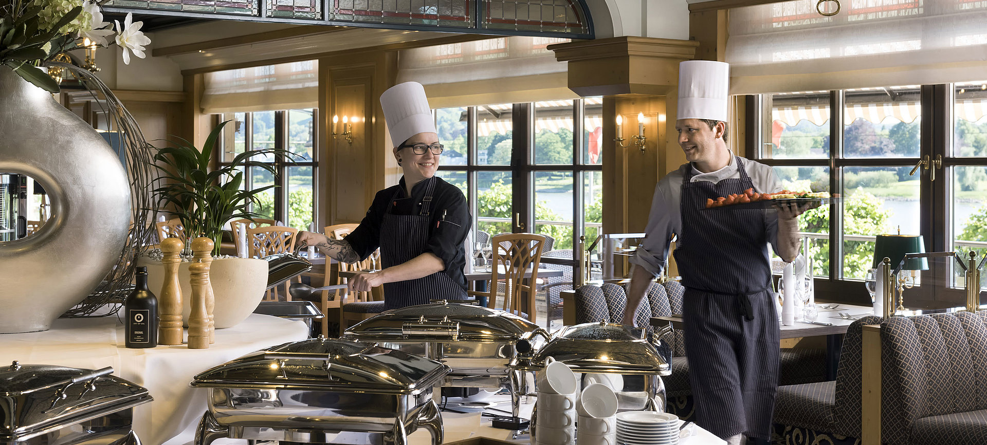 Restaurant "Rheinterrassen" with terrace | Maritim Hotel Königswinter