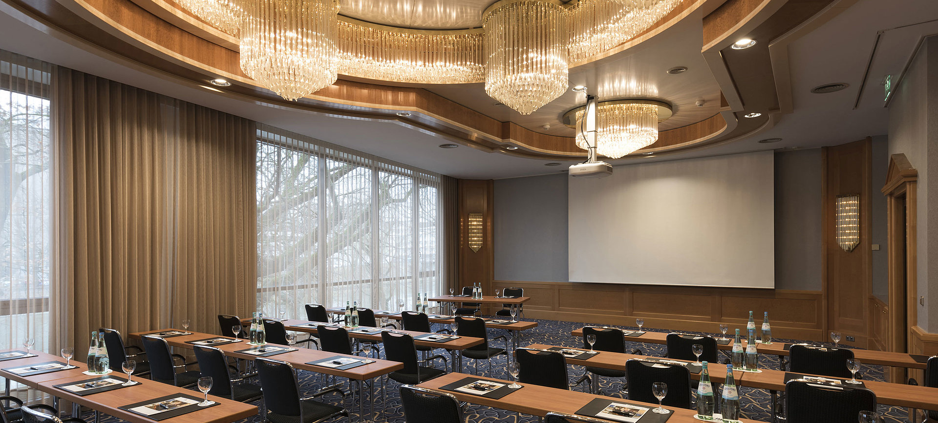 Saal Bonn classroom style | Maritim Hotel Ulm