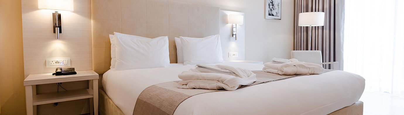 Deluxe room | Maritim Antonine Hotel & Spa Malta