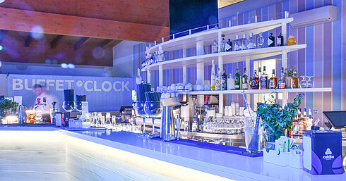 Pool bar | Maritim Resort Calabria